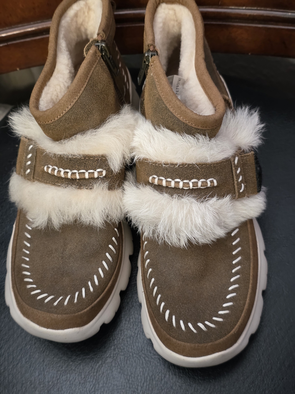 Brown Sheepskin UGGS, size 7, Ankle Boots.